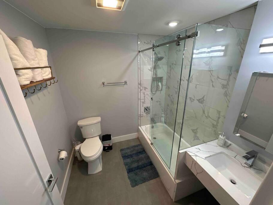 The Comfy Suite - 1Br With Free Parking Paterson Bagian luar foto